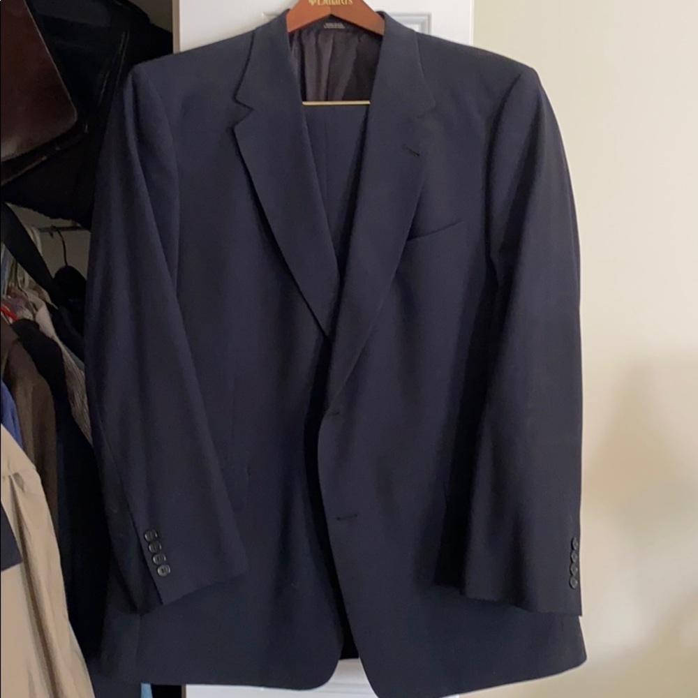 Suit